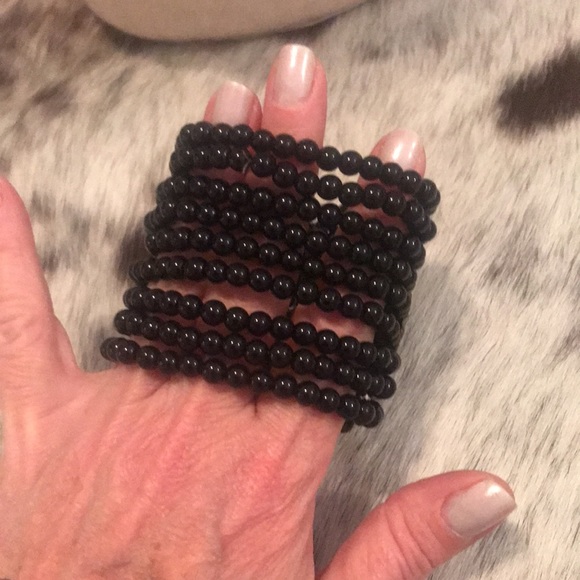 Chanel bracelet authentic Chanel button 🖤🤍🖤 - Picture 3 of 5